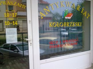 komis podręczników, kołobrzeg, sprzedaż podręczników, komis kołobrzeg